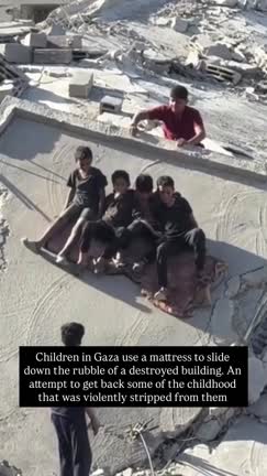 Xiquets jugant genocidi